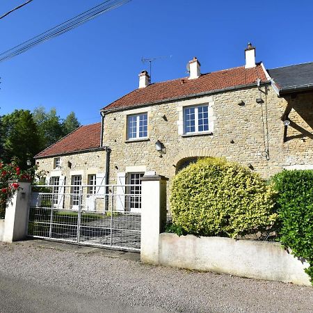 Modern Holiday Home On The Meadows Vault-de-Lugny Room photo