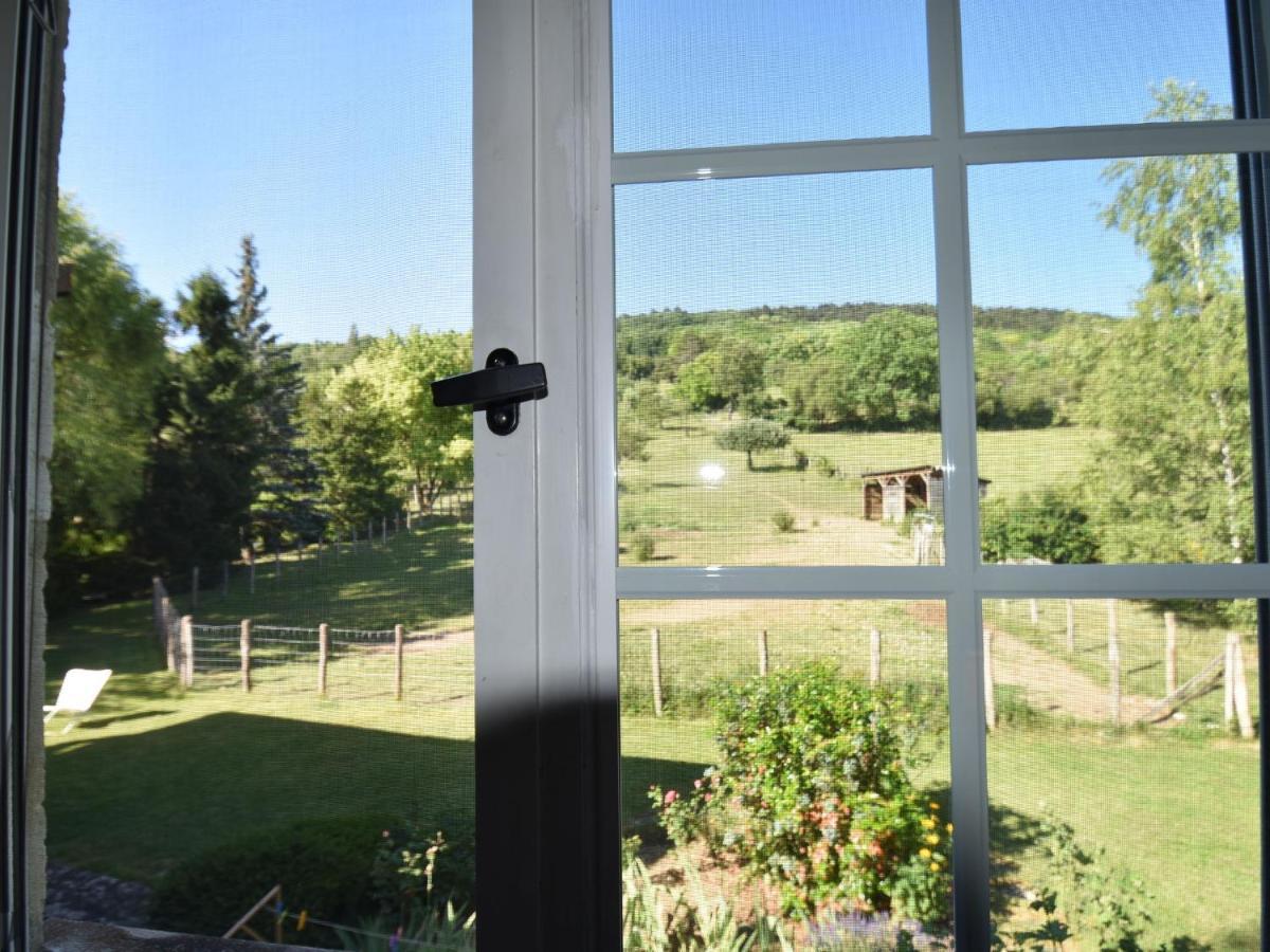 Modern Holiday Home On The Meadows Vault-de-Lugny Room photo